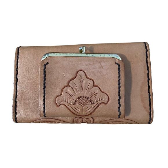 Vintage Hand Tooled Brown Tan Leather Floral Kiss Lock Western Boho Wallet - Picture 7 of 9